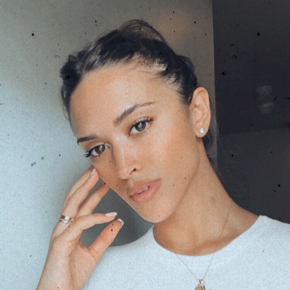 Meet your Posher, Magdalena